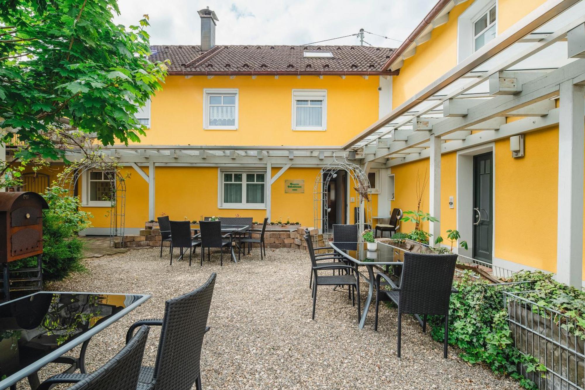 Hotel Pension Futterknecht Burgau Exterior photo
